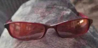 Gafas de sol infantiles de la marca D'Afflelou,