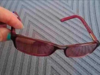 Gafas de sol infantiles de la marca D'Afflelou,
