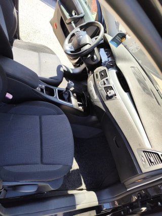 RENAULT LAGUNA ITV HASTA JULIO DE 2027