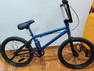 Bicicleta BMX Azul