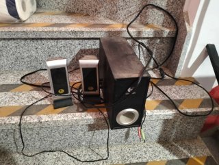 Set di altoparlanti per computer