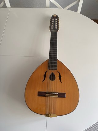 Laúd Alhambra 4P con funda