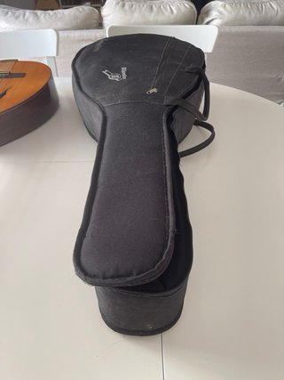 Laúd Alhambra 4P con funda