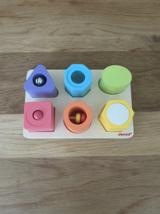 Puzzle Encajable Con Figuras Sensoriales Janod