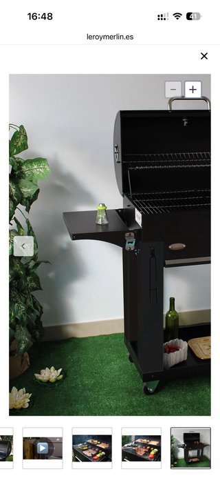Barbacoa metálica para 10 personas