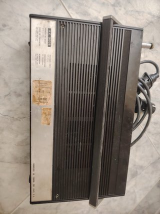 Radio y walkie para barco seminuevo.