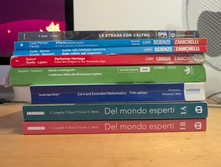 Libri usati Medie e Superiori - Metà prezzo