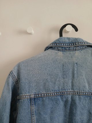 Cazadora vaquera Bershka