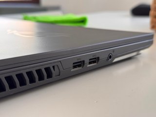 Portátil Gaming ASUS ROG STRIX G15 G513RM