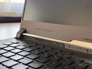 Portátil Gaming ASUS ROG STRIX G15 G513RM