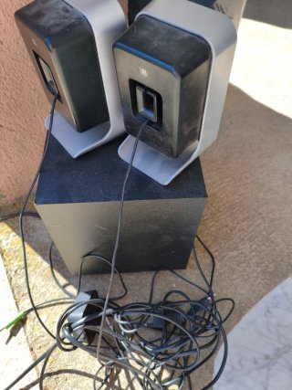 Altavoces Logitech 2.1 Negro/Plata