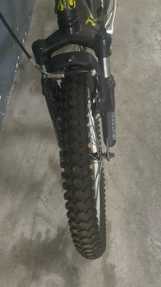 Bicicleta Infantil GT Stomper 20"