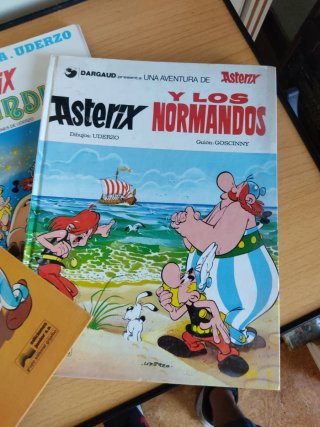 Tres libros de asterix