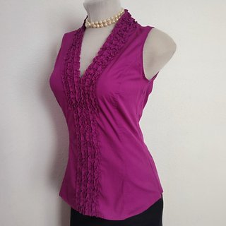 Zara. Blusa con volantes color buganvilla. Talla S