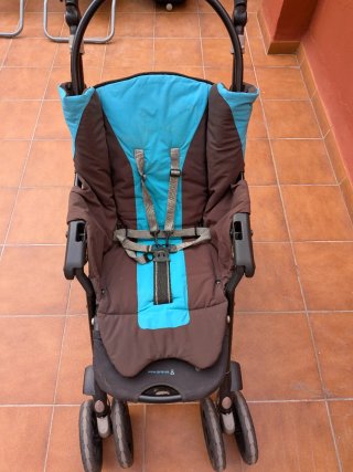 Carro Jane Nomad