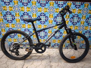 Bicicleta de montaña Rockrider ST500