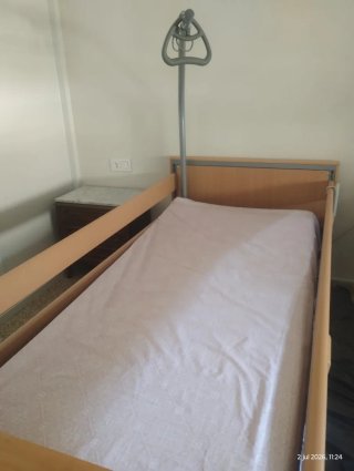 Cama Invacare Medley Ergo