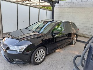 SEAT León ST 1.6 TDI Style - "MUY CUIDADO"