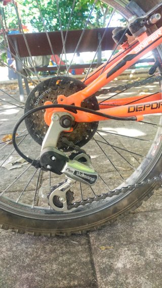Bicicleta WST R20 Naranja. Ruedas de 20 pulgadas