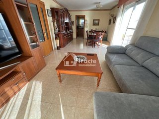 Casa en venta en Centro en Roda de Barà