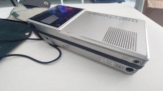 Sony Watchman FD-20A TV Portátil