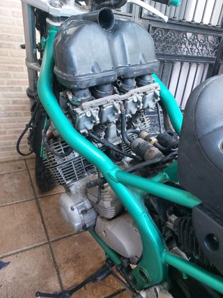 Yamaha XJ 600 N Proyecto 400€