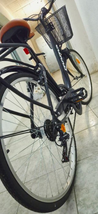 Bicicleta de paseo Moma City Classic 26".