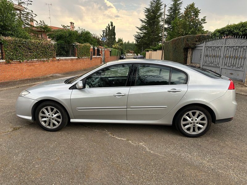 Renault Laguna 2008 - foto 1