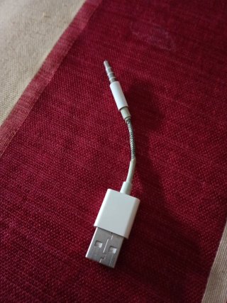 Adaptador Apple Lightning a Jack 3.5mm