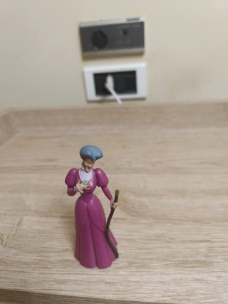 Figuras Disney Cenicienta y Madrastra