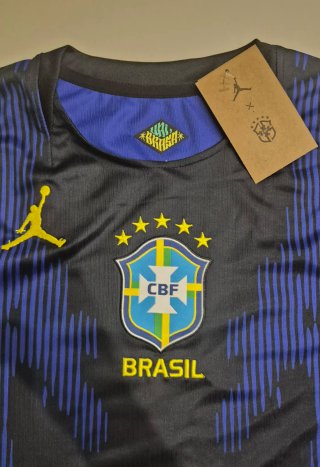 Camiseta Brasil mundial