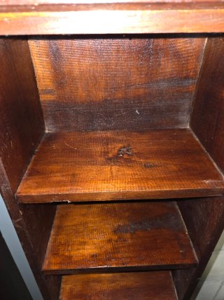 Estanterías madera maciza con 2 cajones
