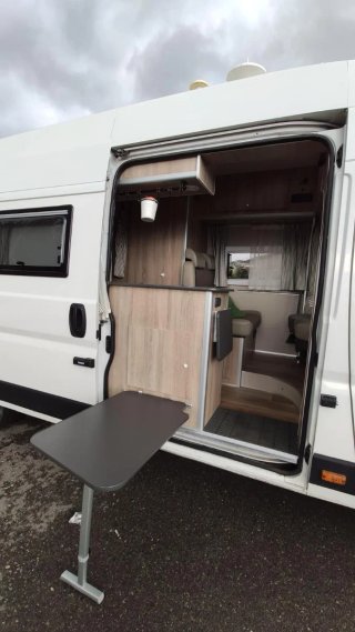 Camper L4H3 súper completa