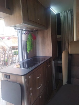 Camper 4 viajar 4 dormir excelente estado