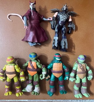 Lote Tortugas Ninja: Camión y Figuras