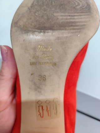 Scarpe rosse tacco medio