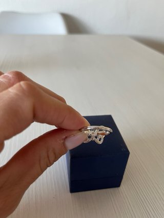 Anillo mariposa swarovski