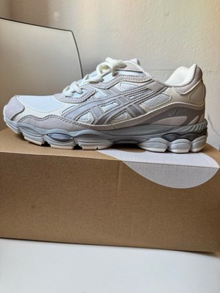 Zapatillas Asics GEL-NYC Gris / Blanco