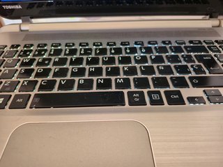 Toshiba i7-4510U / 16GB RAM / SSD-240GB