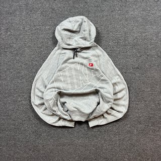 Sudadera Nike Gris Logo Grande Y2K