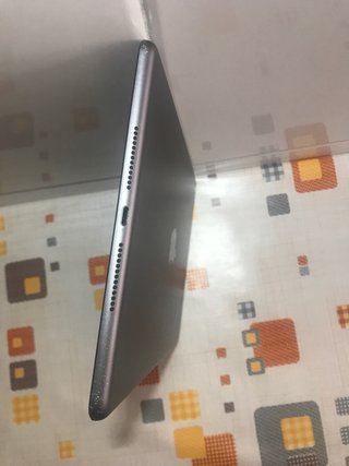 Chasis Aipad A2197 bateria y acesorios