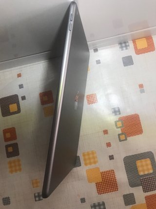 Chasis Aipad A2197 bateria y acesorios