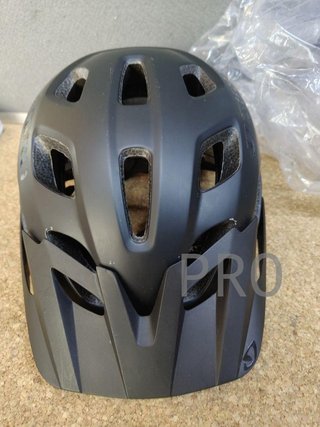 Casco bicicleta giro