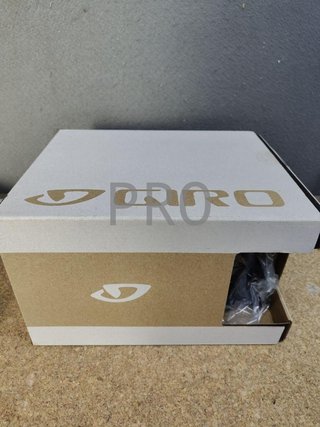 Casco bicicleta giro