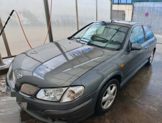 Nissan Almera 2002