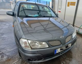 Nissan Almera 2002
