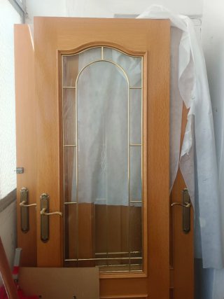 7 Puertas roble macizo.