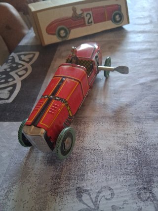 Coche de holalata