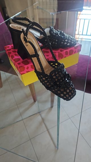Scarpe donna GOLD & GOLD pelle nera N.41