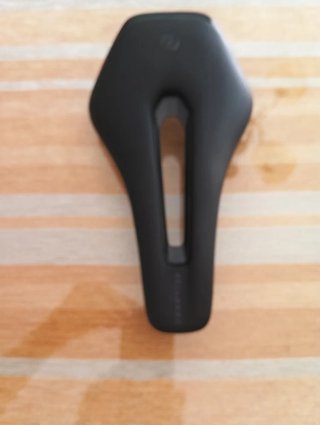 Sillines de muy buena calidad uno carbono seminuev